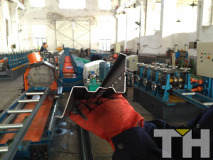 drive through pallet rack roll forming machine 