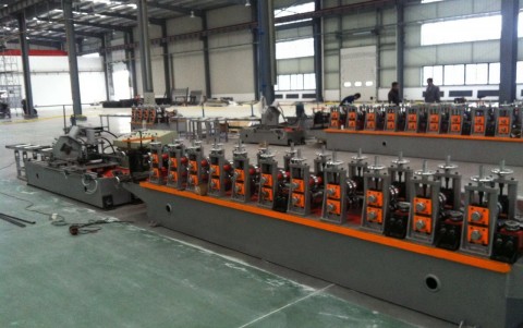 rack bracing machine