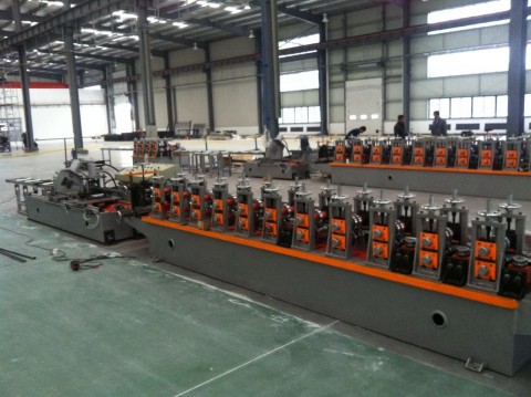 rack bracing machine