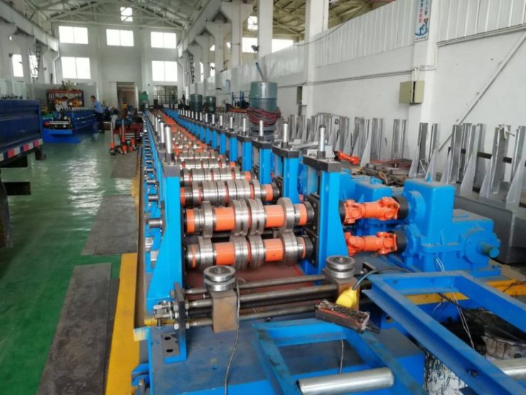 roll forming machine